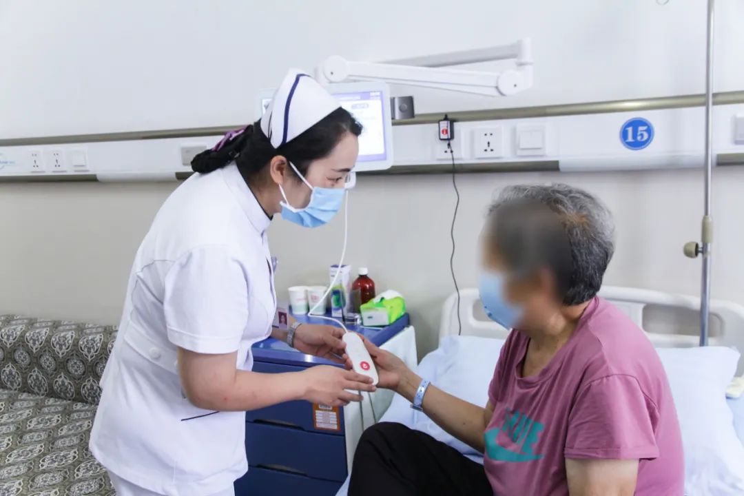 不是電影！這種智慧病房真的投入使用了！